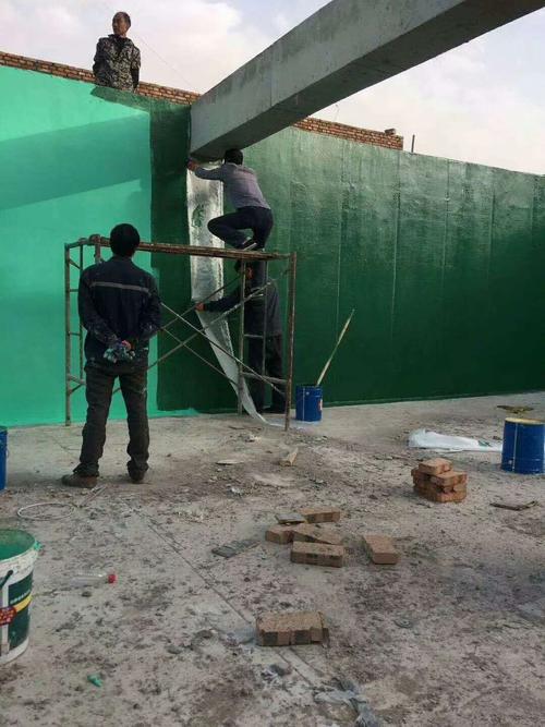 西安针对老旧车间地面普遍存在的起砂、裂缝问题